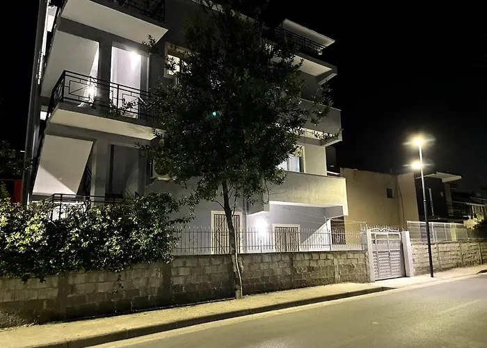 Edlira Apartments